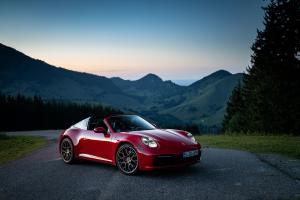 Porsche 911 Targa 4S 2020 года  (WW)